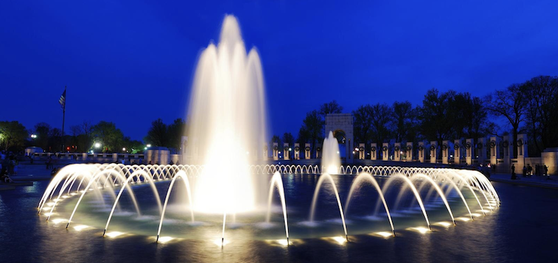 40 дивовижних фактів про фонтани: від гейзерів до архітектурних шедеврів